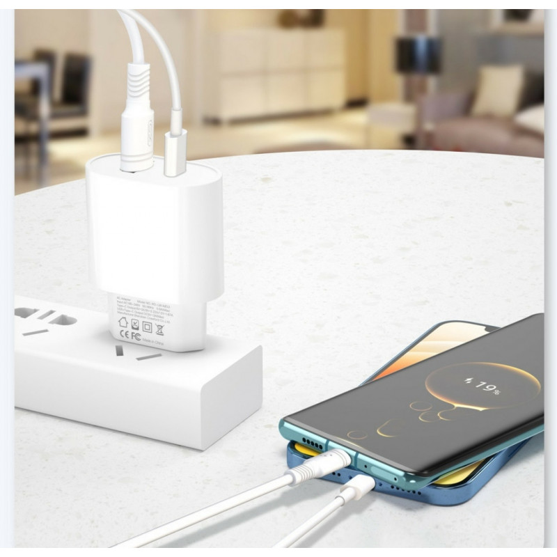 Блок живлення XO-L81A  з кабелем Type-C - Lightning (Iphone)  Швидка зарядка Quick Charge 3.0 USB 18W + Type C (PD 20W) Білий